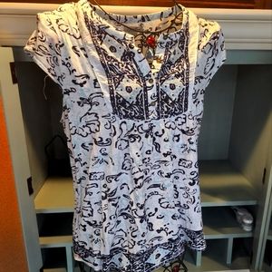 Lucky Brand top
